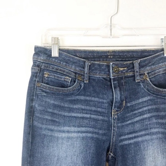 Simply Vera Vera Wang Size 4 Dark Wash Flare Jeans Generous Fit - Picture 4 of 6